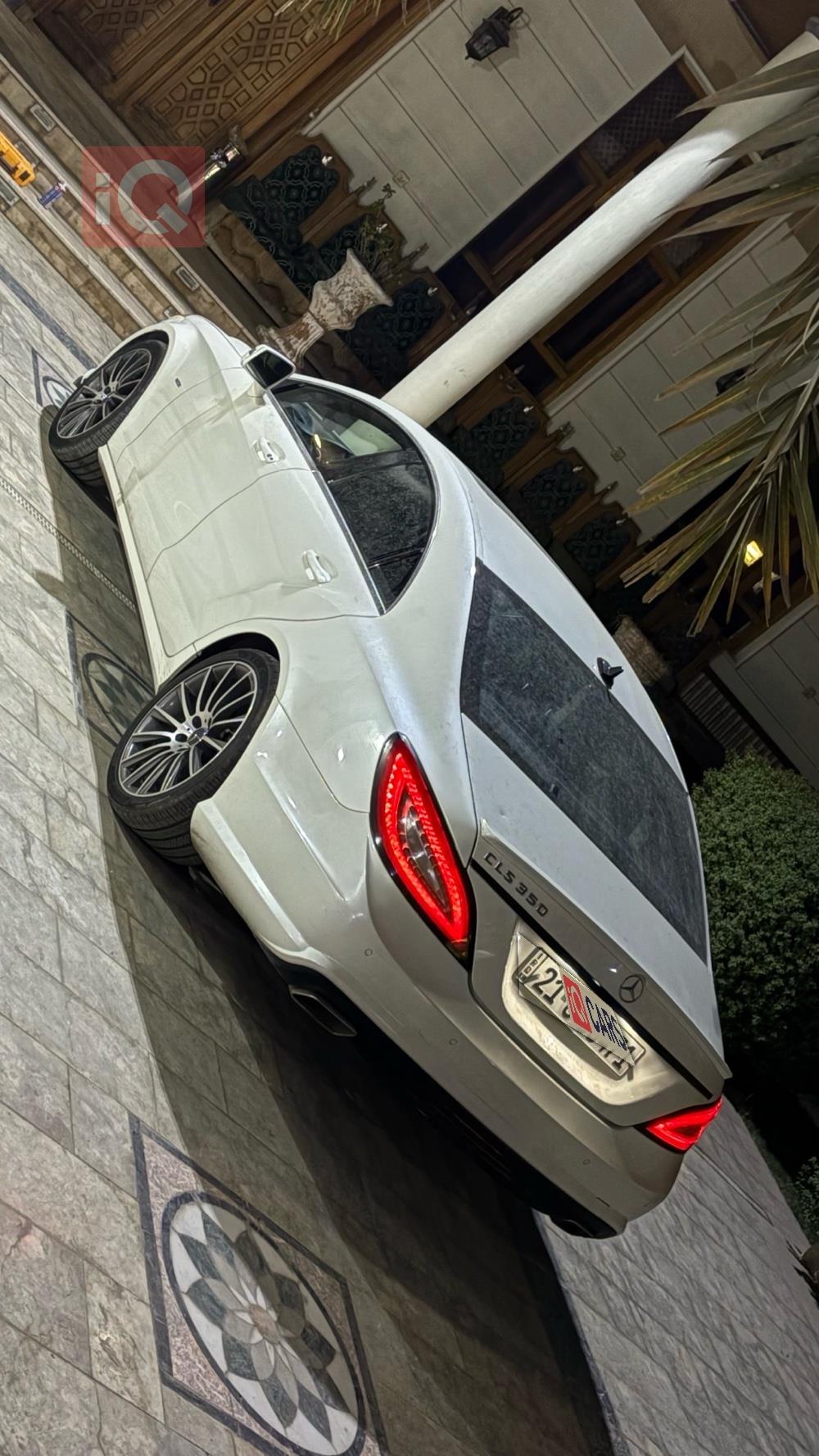 مرسيدس بنز CLS